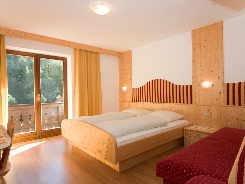 Pension & Appartament Anna Predoi Quarto foto
