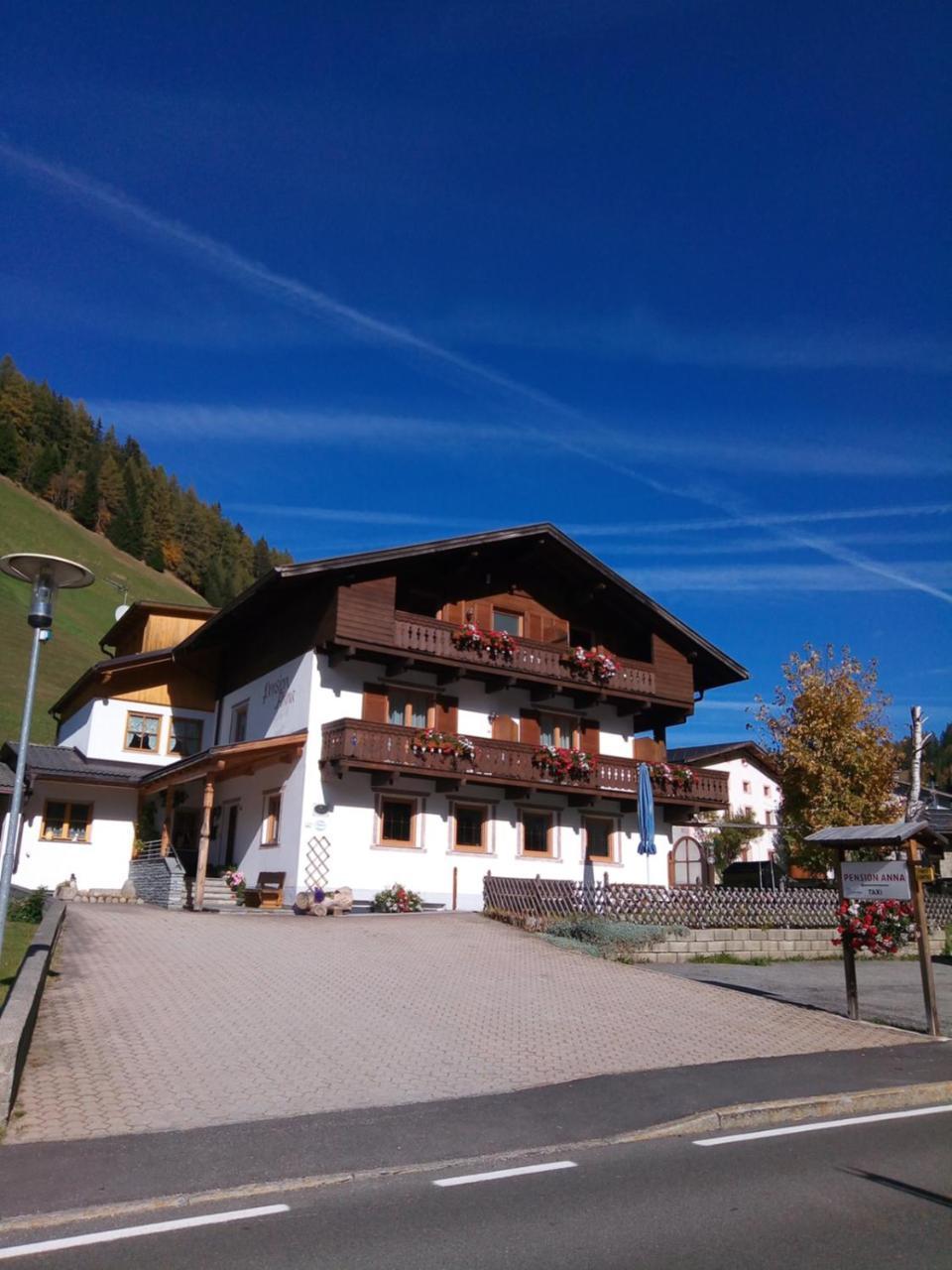 Pension & Appartament Anna Predoi Exterior foto